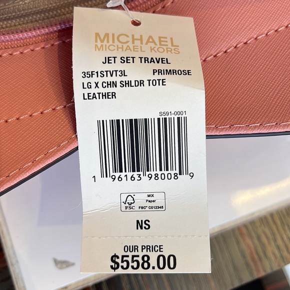 MICHAEL KORS
Jet Set Large X Chain Saffiano Leather Shoulder Tote HandBag
NWT - Picture 14 of 16